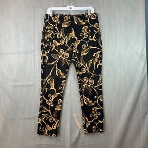 Chicos So-Slimming Juliet Black Gold Baroque Scroll-Print Ankle Pants Sz 6 0.5
